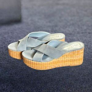 VINCE CAMUTO NEW Women's GREATHEL Blue Dreams Wedge Summer Sandals Size 10M